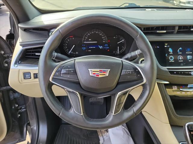2018 Cadillac XT5 Standard