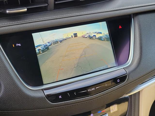 2018 Cadillac XT5 Standard