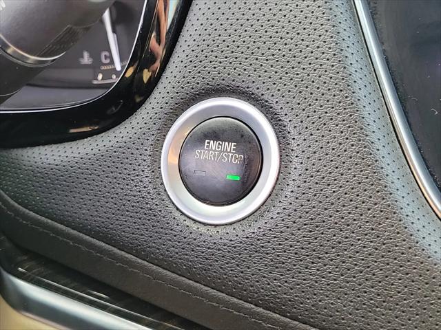 2018 Cadillac XT5 Standard