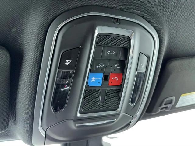 2023 Jeep Grand Cherokee L Altitude 4x4