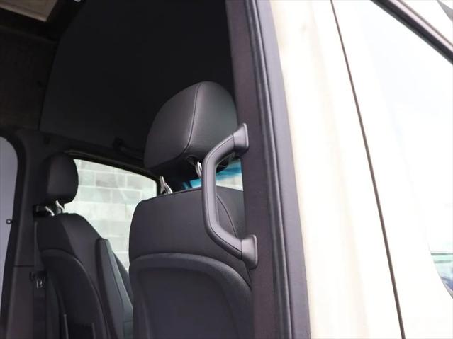 2026 Mercedes-Benz Sprinter 2500 Standard Roof 4-Cyl Diesel HO