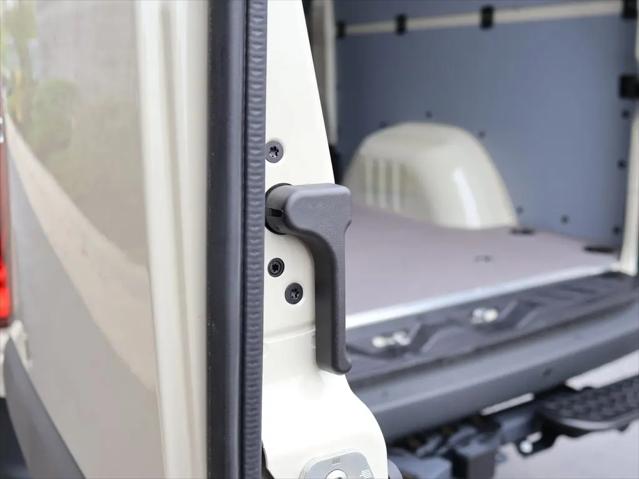 2026 Mercedes-Benz Sprinter 2500 Standard Roof 4-Cyl Diesel HO