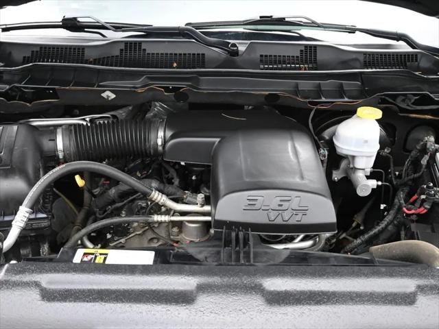 2022 Ram 1500 Classic Warlock Quad Cab 4x4 6'4" Box