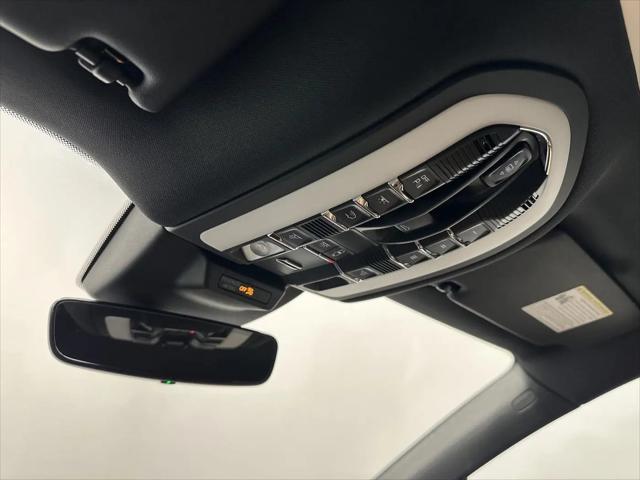 2026 Porsche Macan T