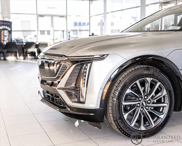 2024 Cadillac iQ Sport w/1SF