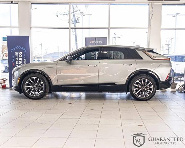 2024 Cadillac iQ Sport w/1SF