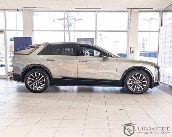 2024 Cadillac iQ Sport w/1SF