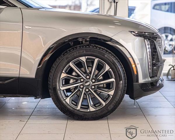 2024 Cadillac iQ Sport w/1SF