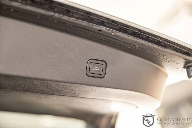 2024 Cadillac iQ Sport w/1SF
