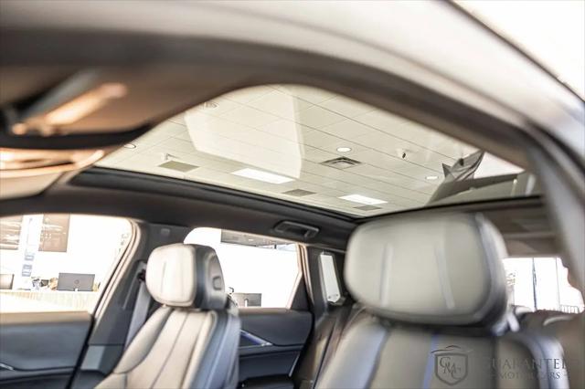 2024 Cadillac iQ Sport w/1SF