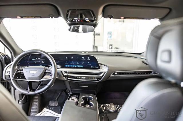 2024 Cadillac iQ Sport w/1SF