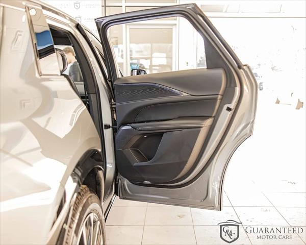 2024 Cadillac iQ Sport w/1SF