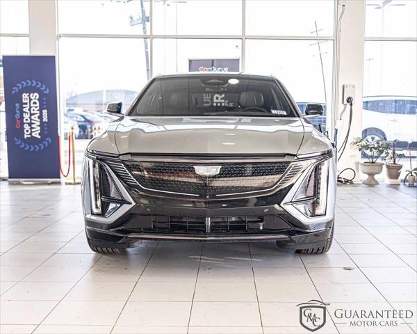 2024 Cadillac iQ Sport w/1SF