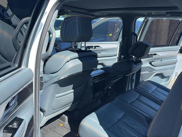 2022 Jeep Grand Wagoneer Series III 4x4