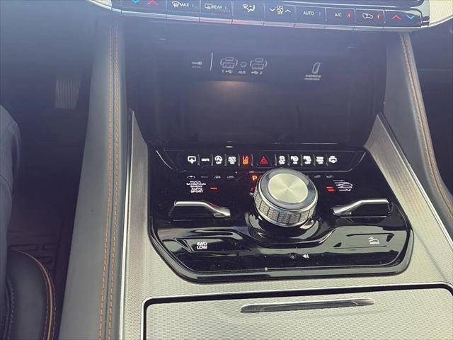 2022 Jeep Grand Wagoneer Series III 4x4