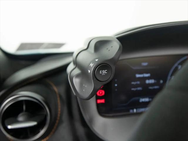 2024 McLaren 750S Spider