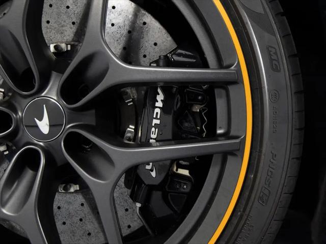 2024 McLaren 750S Spider