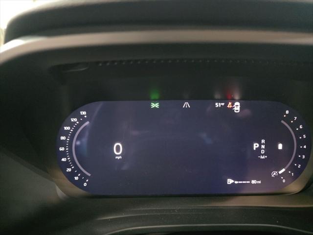 2026 Volvo XC40 Plus, B5 AWD Gas (mild hybrid), Dark