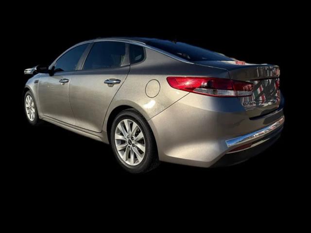 2017 Kia Optima LX