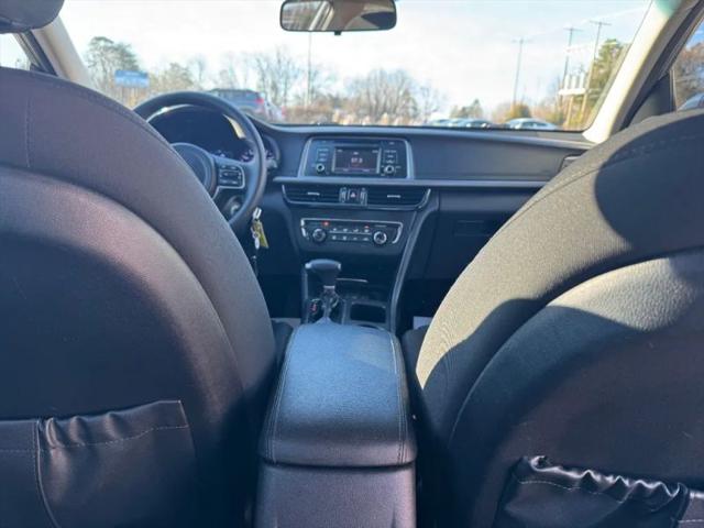 2017 Kia Optima LX