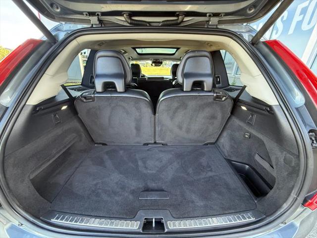 2019 Volvo XC90 T6 Inscription