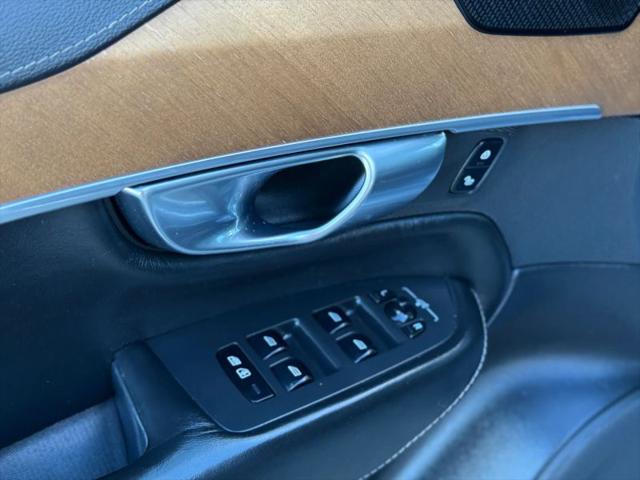 2019 Volvo XC90 T6 Inscription