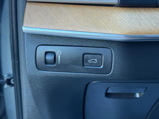 2019 Volvo XC90 T6 Inscription