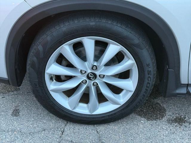 2019 INFINITI QX50 ESSENTIAL