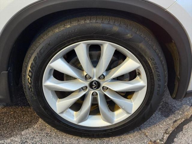 2019 INFINITI QX50 ESSENTIAL