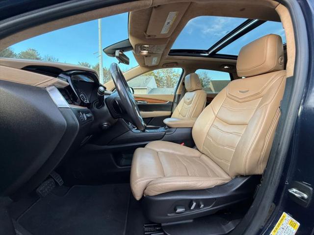 2017 Cadillac XT5 Platinum