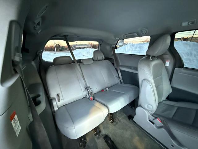 2015 Toyota Sienna XLE Premium 7 Passenger