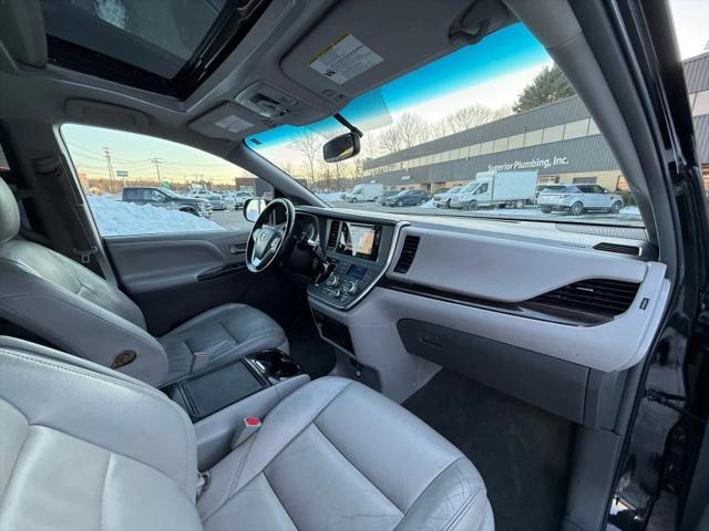 2015 Toyota Sienna XLE Premium 7 Passenger