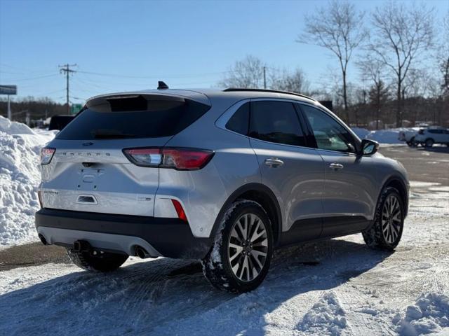 2020 Ford Escape Titanium