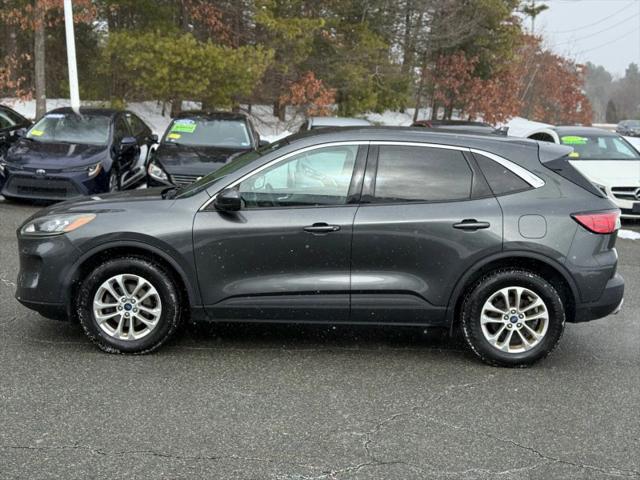2020 Ford Escape SE