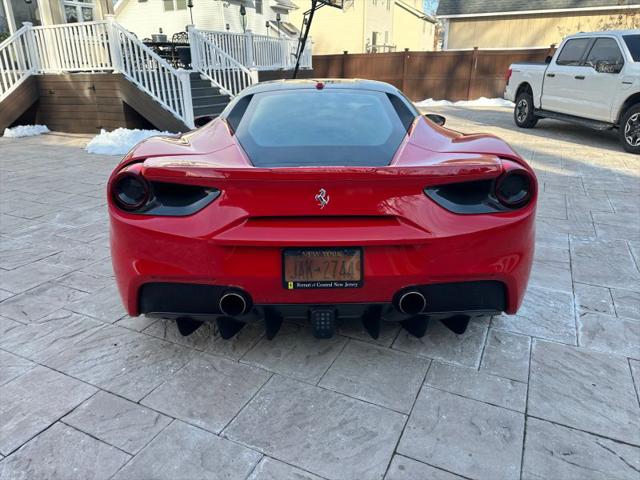 2016 Ferrari 488 GTB Base