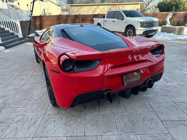 2016 Ferrari 488 GTB Base