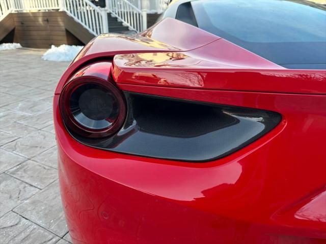 2016 Ferrari 488 GTB Base