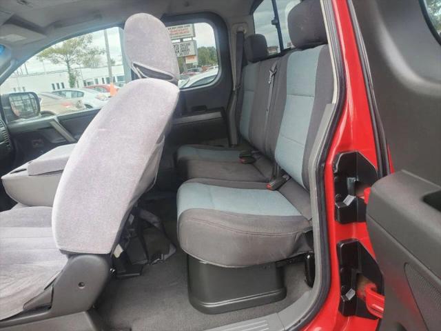 2005 Nissan Titan XE