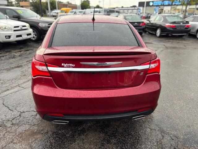2014 Chrysler 200 Limited