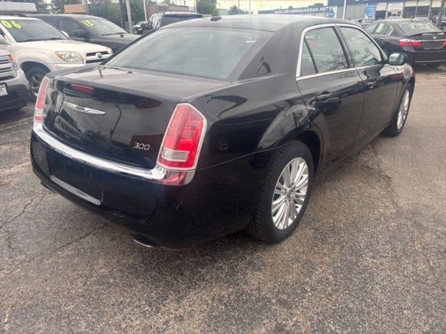 2014 Chrysler 300 300