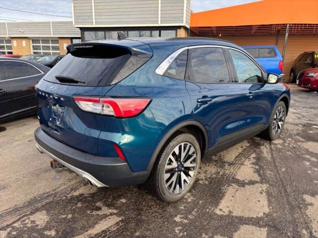 2020 Ford Escape SEL