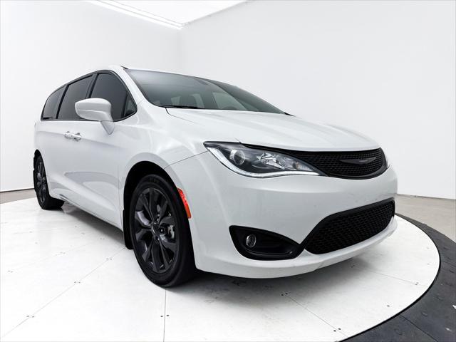 2018 Chrysler Pacifica Touring Plus