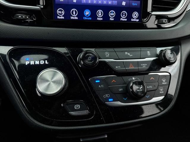 2018 Chrysler Pacifica Touring Plus