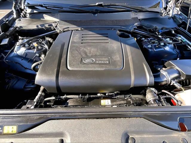 2025 Land Rover Discovery P300 S