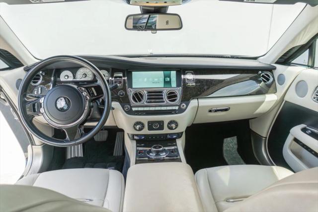 2016 Rolls-Royce Wraith Base