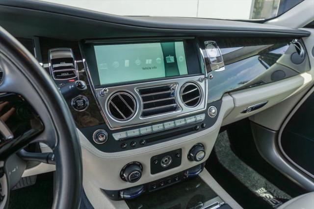 2016 Rolls-Royce Wraith Base