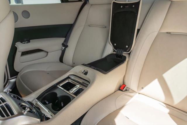 2016 Rolls-Royce Wraith Base