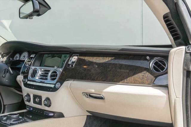 2016 Rolls-Royce Wraith Base