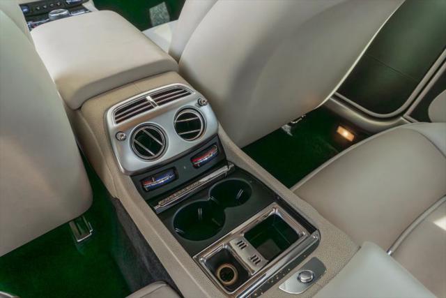 2016 Rolls-Royce Wraith Base
