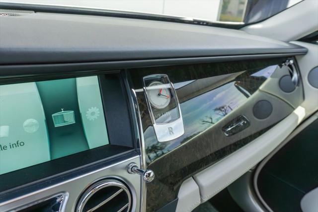 2016 Rolls-Royce Wraith Base